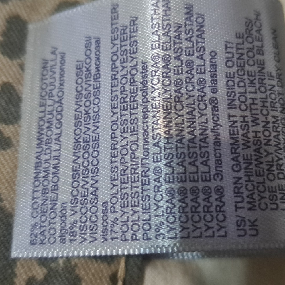 NYDJ x Chico’s Skinny Ankle Jeans Jegging Pants Lift Tuck 8 Cheetah Animal Beige - Picture 9 of 9